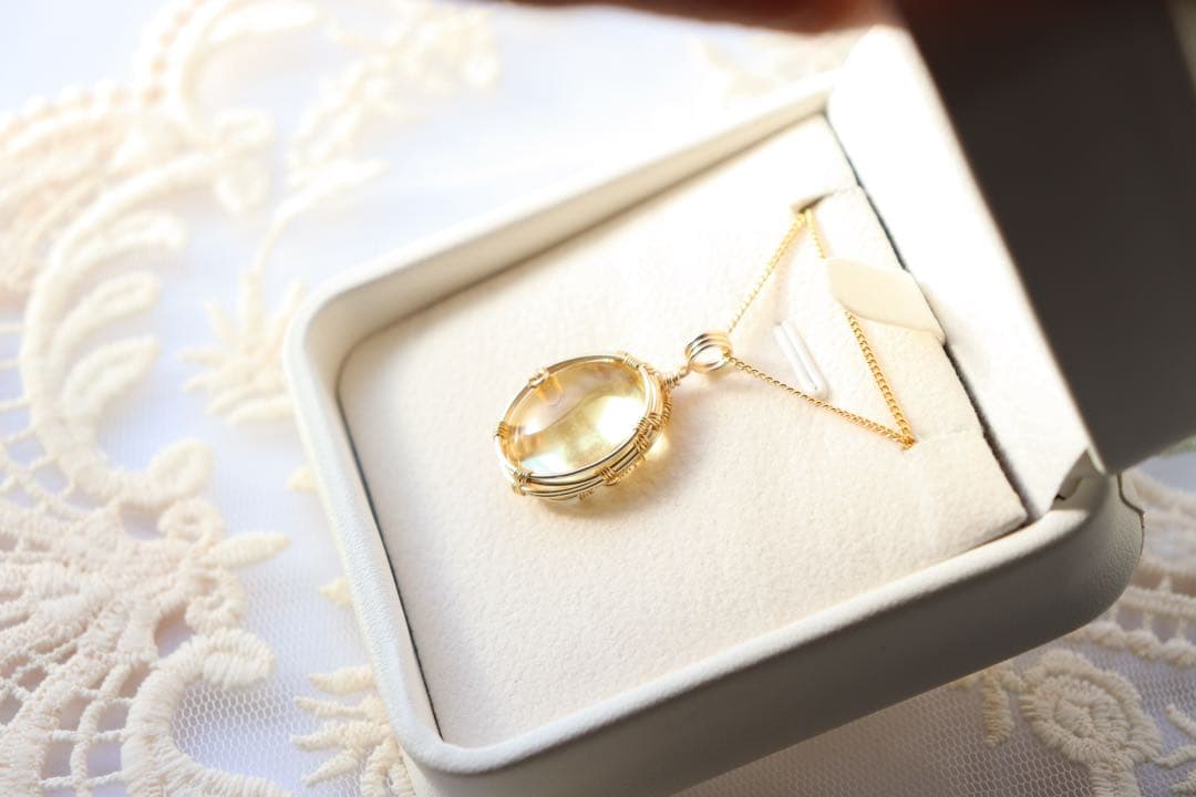 アンダラクリスタルワイヤージュエリーネックレス✧セレスチャルイエロー✧