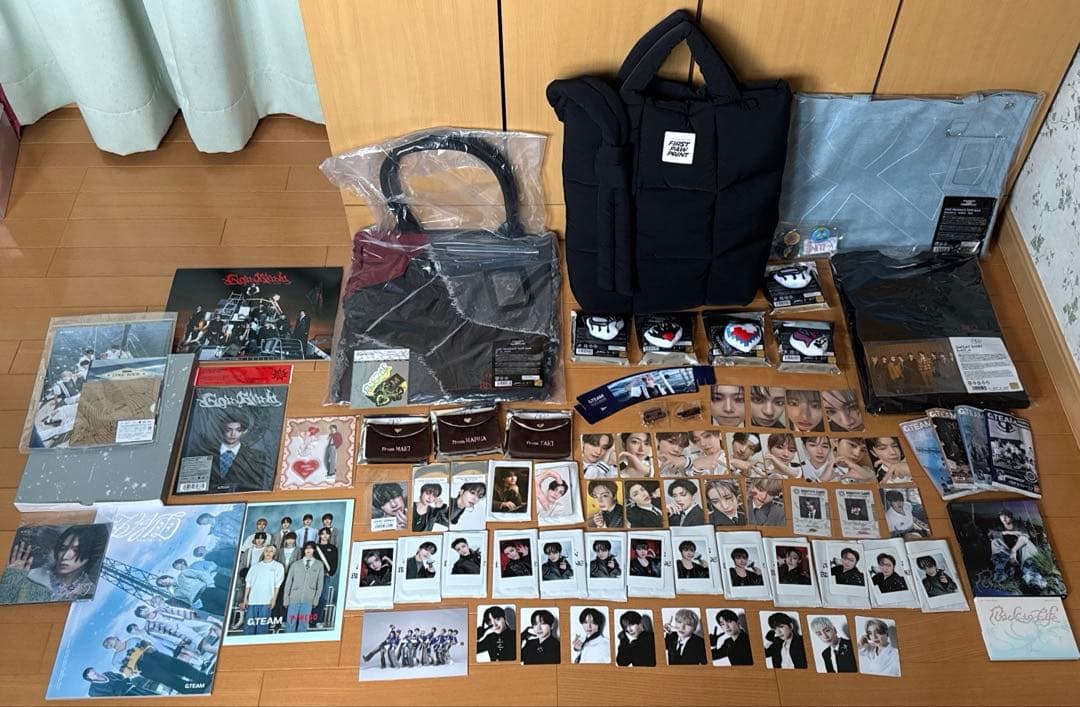 &TEAM トレカ59枚&CD、BAG、ツアー&ファンミグッズ　公式　3年分