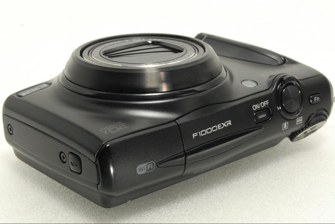 FUJIFILM FinePix F1000EXR❤️ブラック 動作確認済 カメラ