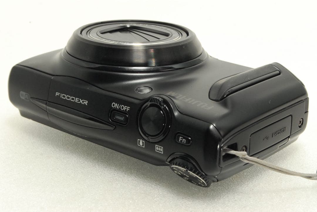 FUJIFILM FinePix F1000EXR❤️ブラック 動作確認済 カメラ