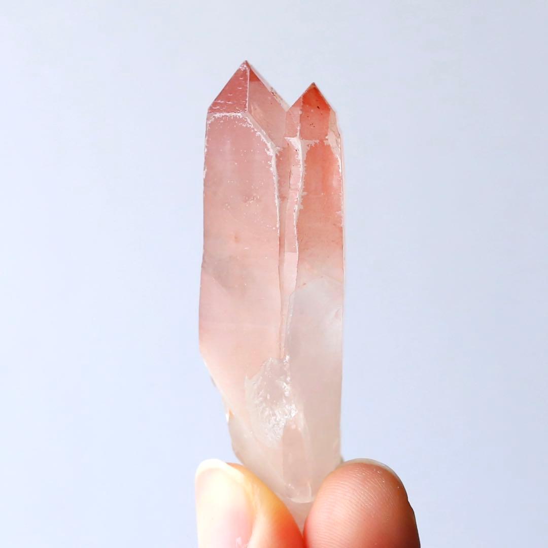 ディープピンクレムリアンシード ディアマンティーナ産 天然石 水晶 鉱物 一点物