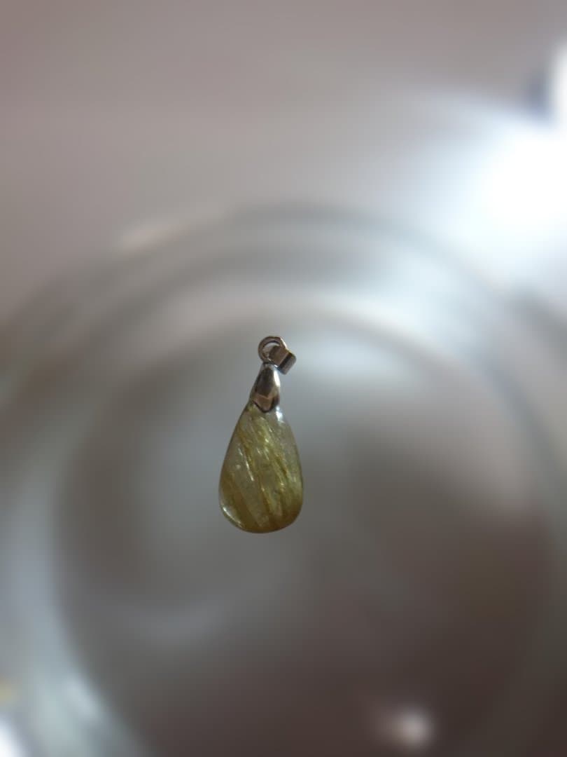 ルチルクォーツペンダントトップ