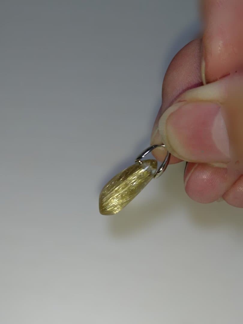 ルチルクォーツペンダントトップ