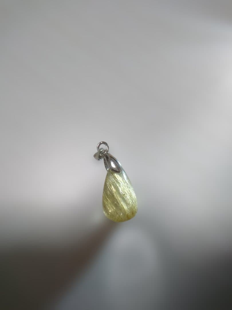 ルチルクォーツペンダントトップ