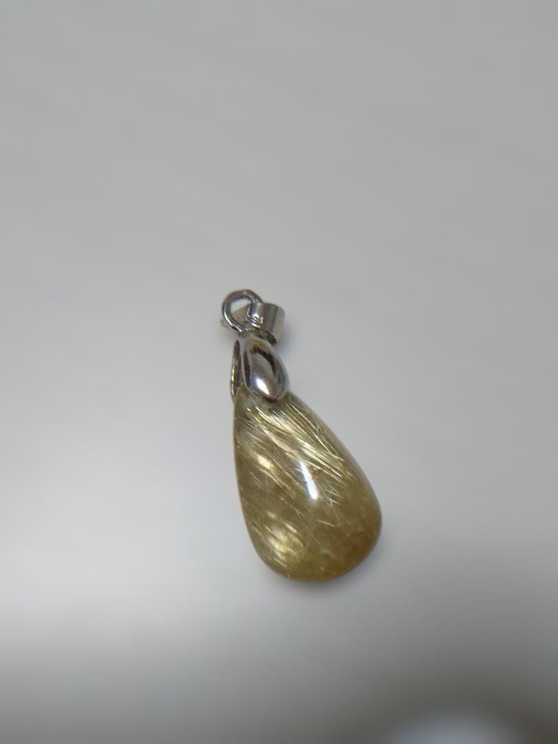ルチルクォーツペンダントトップ