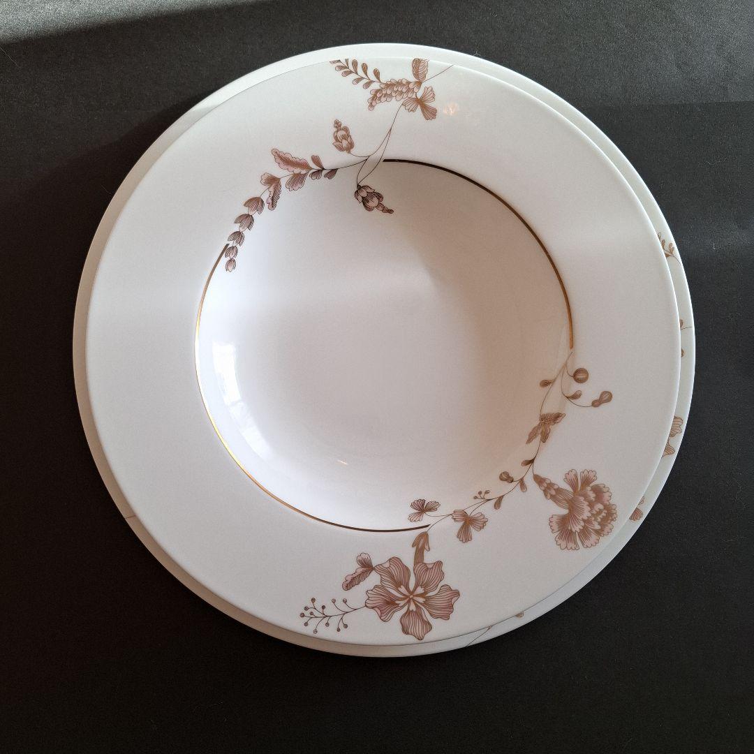 【再お値下げ】Villeroy & Boch ゴールデンガーデン2枚セット