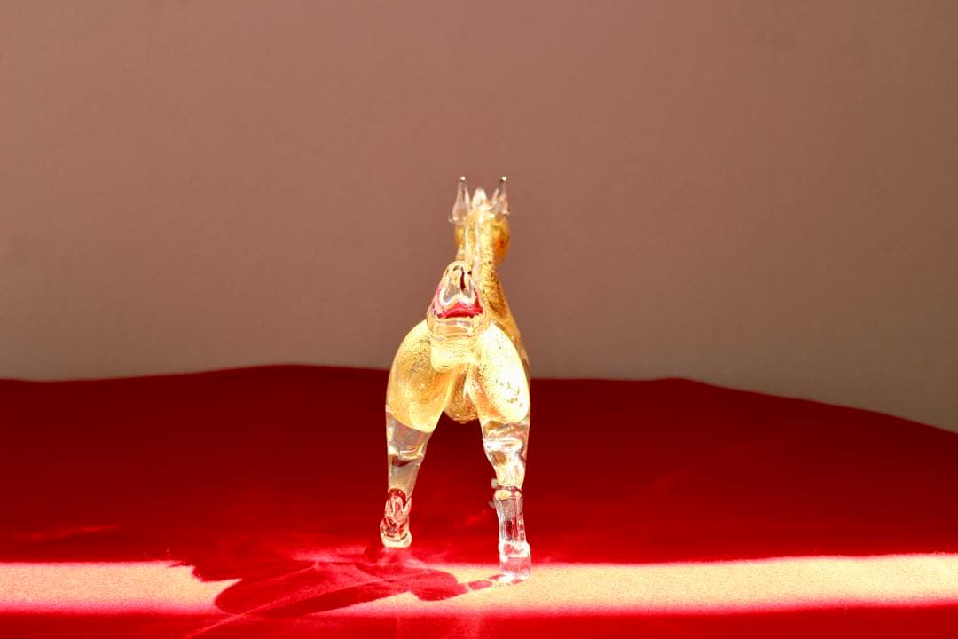 ガラスコレクション【クラタクラフトグラス　馬　置物】