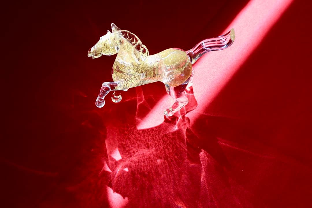 ガラスコレクション【クラタクラフトグラス　馬　置物】