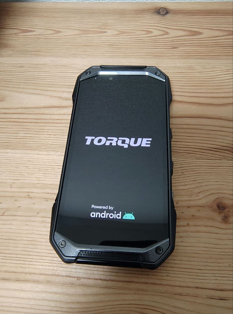 TORQUE G04 KYV46 ブラック