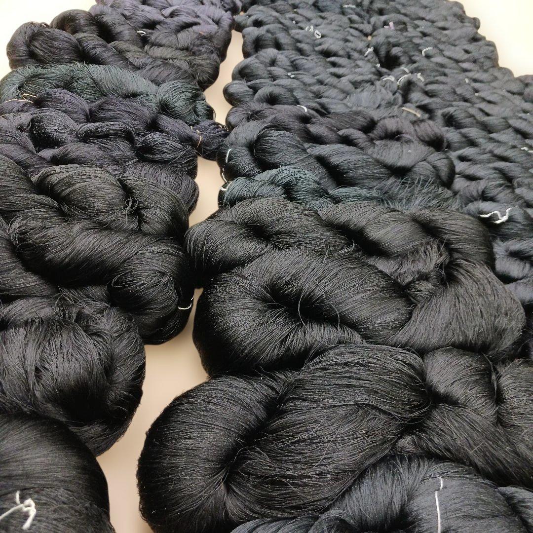 織物、組紐、刺繍手芸用絹糸黒系大量