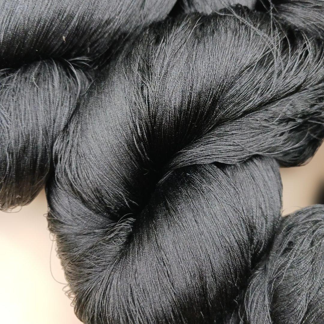 織物、組紐、刺繍手芸用絹糸黒系大量