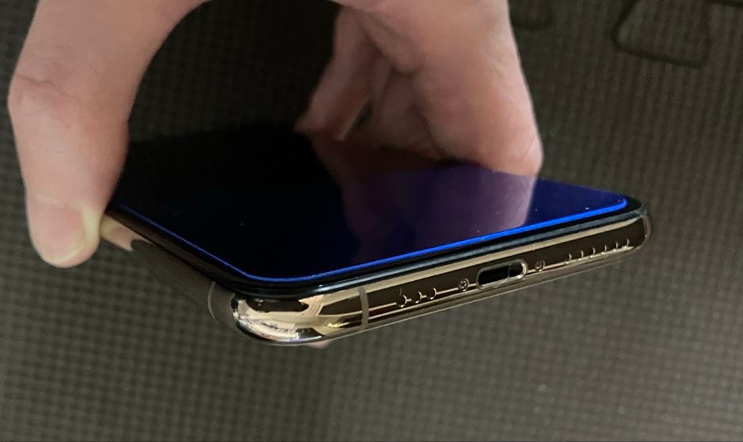 【美品】 Apple iPhone XS 64GB