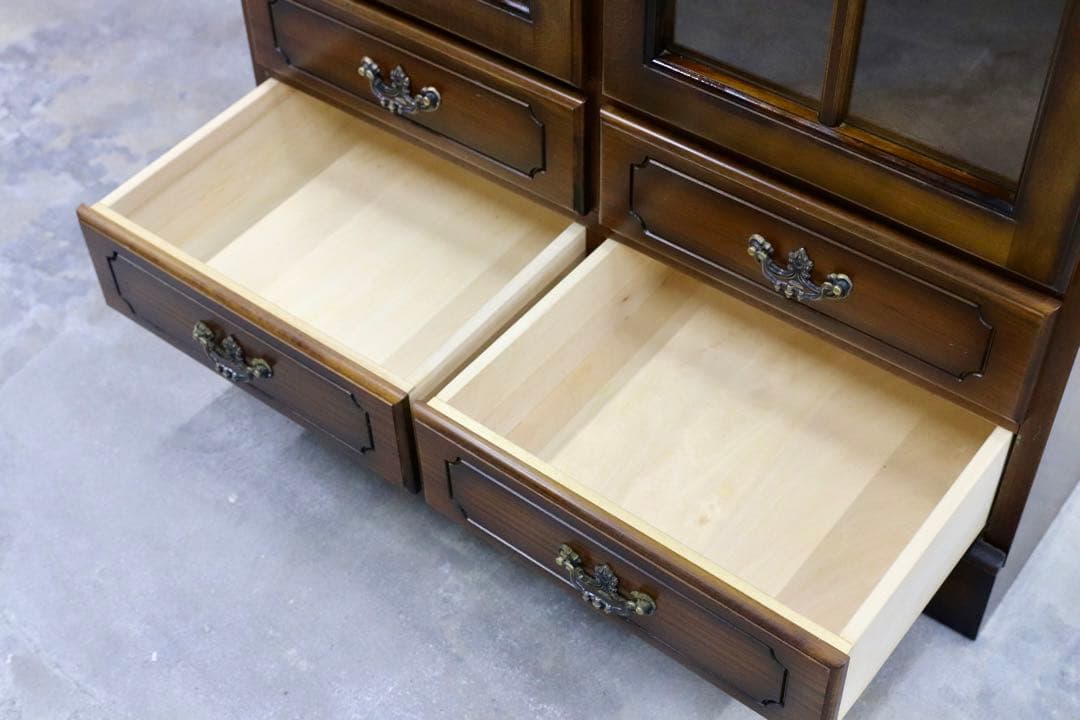 GMIK63○karimoku / カリモク コロニアル 食器棚 カップボード