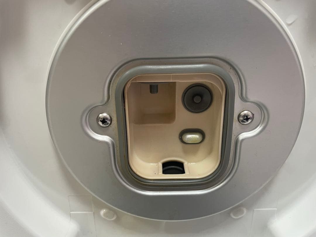 TIGER 炊飯器 JPB-H100 デジタル表示　ホワイト