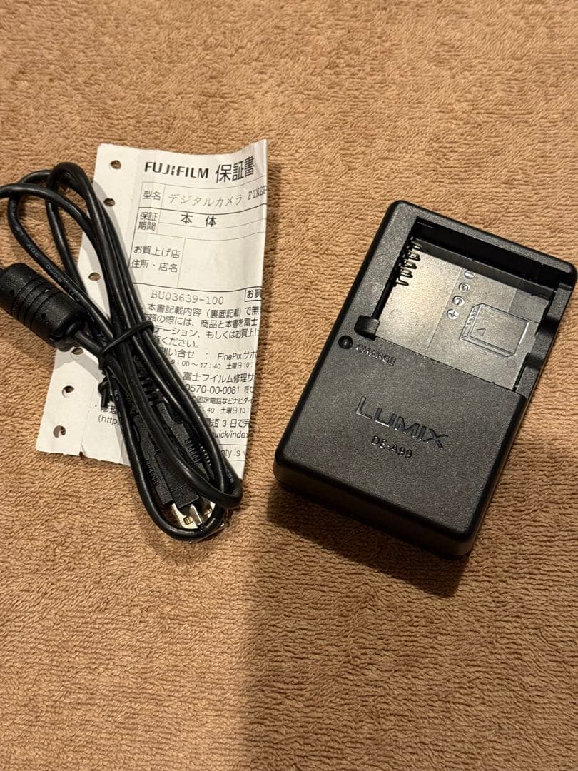 LUMIX GF3ミラーレス一眼レンズ45-150mmカメラケースストラップ美品