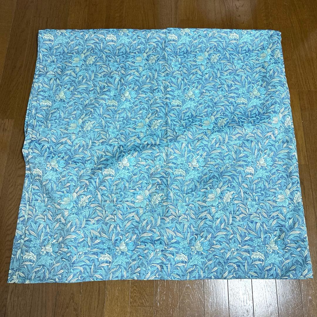 サンゲツ　オーダーカーテン　4枚　花柄　水色　タッセル付き