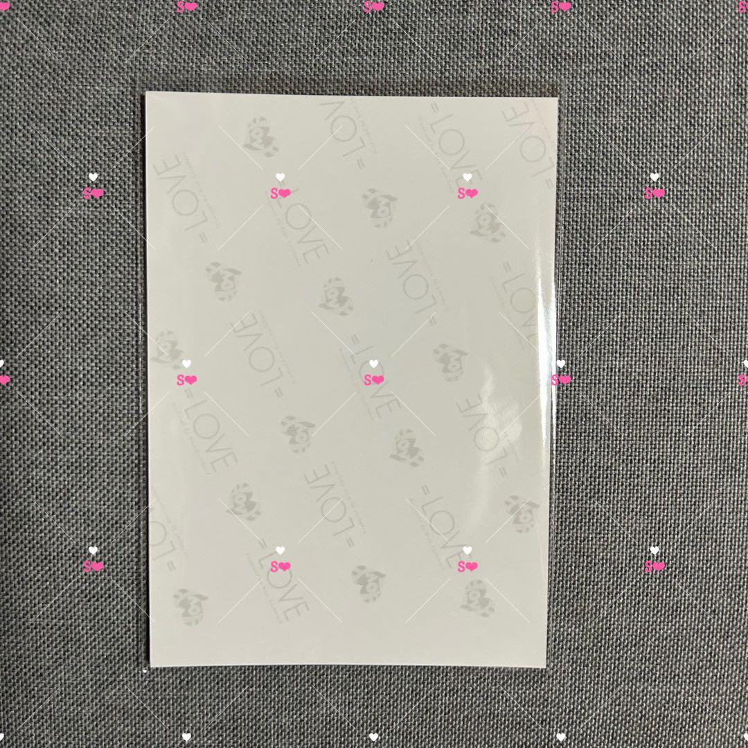 =LOVE 佐々木舞香 ラブソングに襲われる 生写真 チュウ 直筆サイン