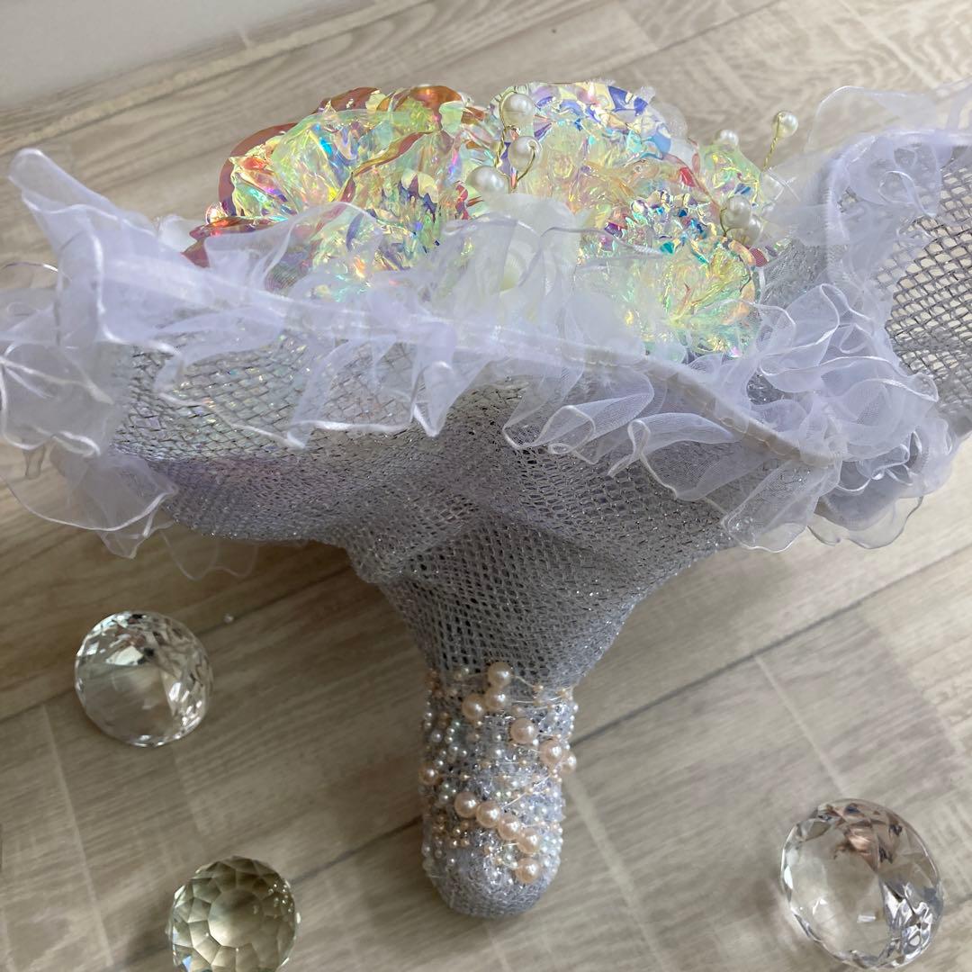 フラワーアレンジメント　ブーケ　キラキラ　花束　オーロラ