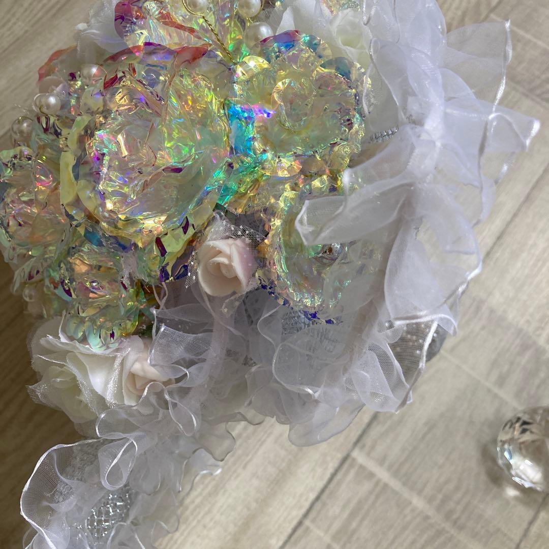 フラワーアレンジメント　ブーケ　キラキラ　花束　オーロラ