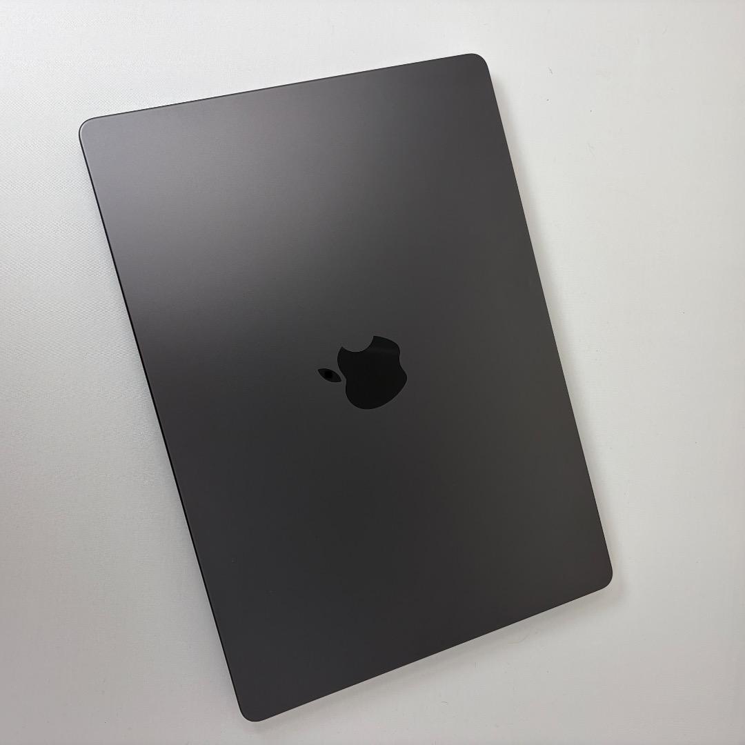 MacBook Pro M3pro 14インチ MRX33J/A