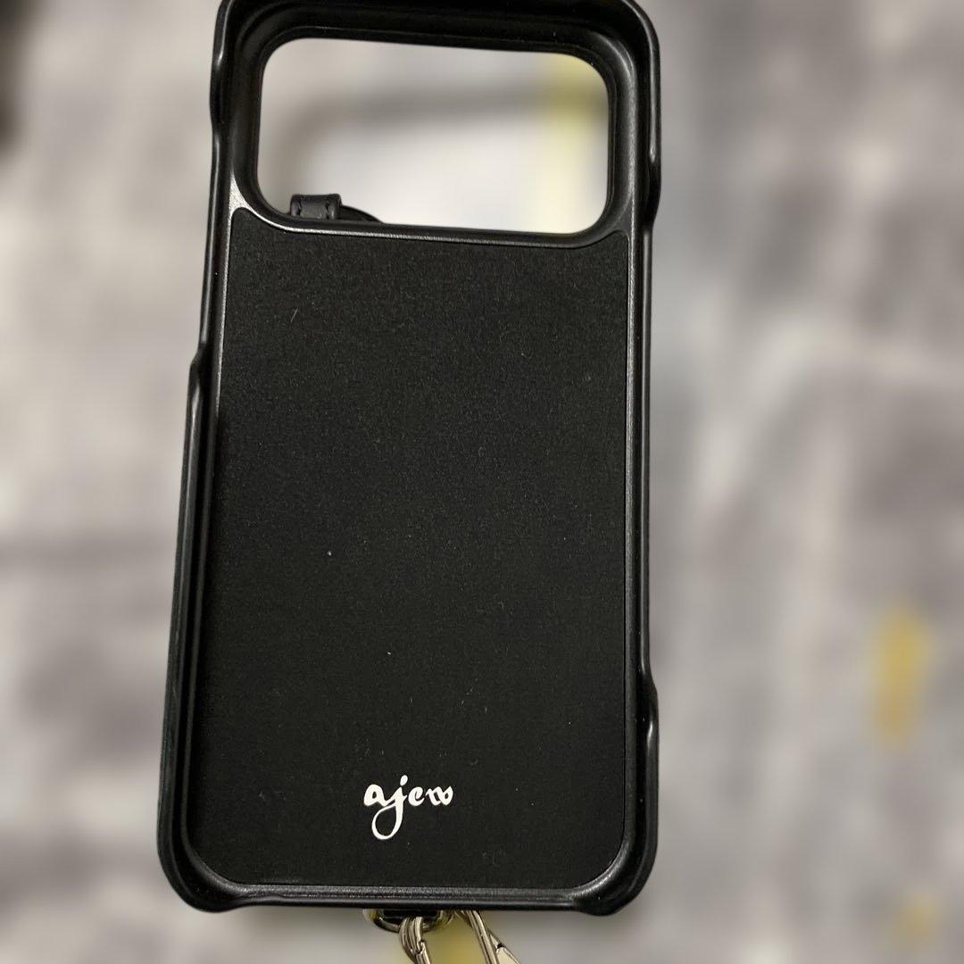 ajew レザーポーチ付き携帯ケースiPhone17pro Max