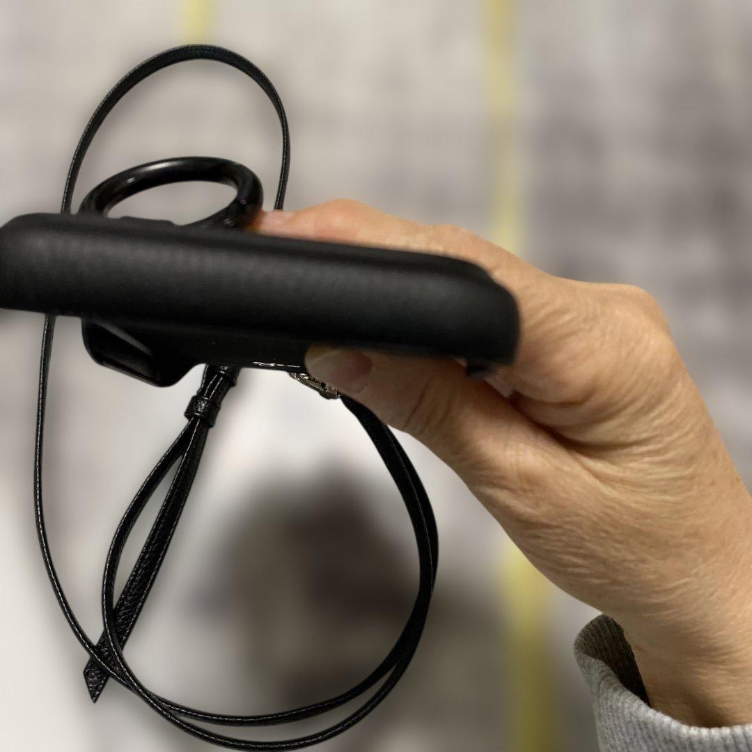 ajew レザーポーチ付き携帯ケースiPhone17pro Max