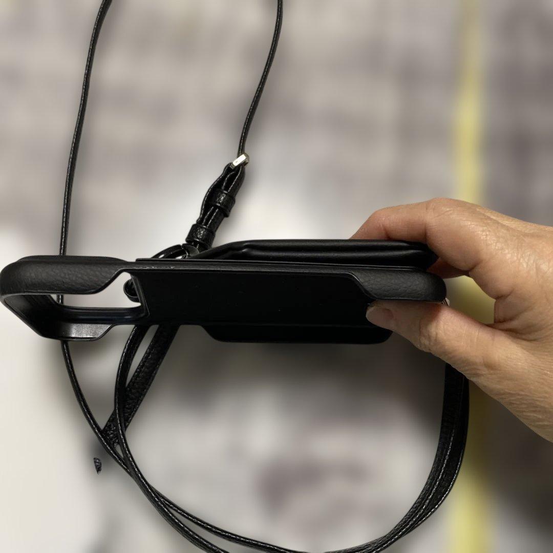 ajew レザーポーチ付き携帯ケースiPhone17pro Max