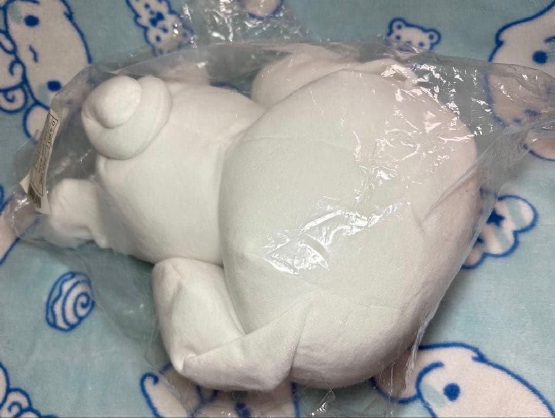 新品未開封 アイシナモロール 抱きぬいぐるみ シナモン シナモロール