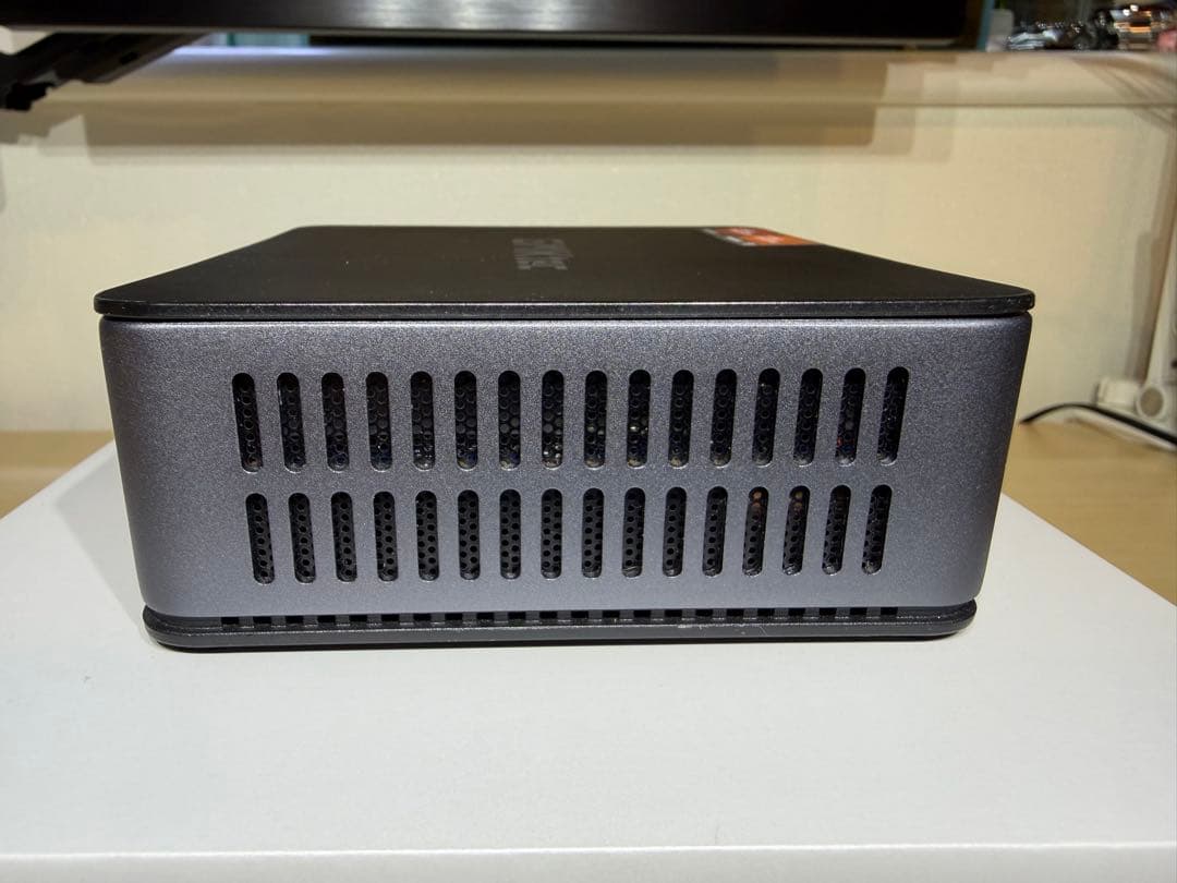 GMKtec ミニPC Ryzen9 7940hs／32GB／1TB