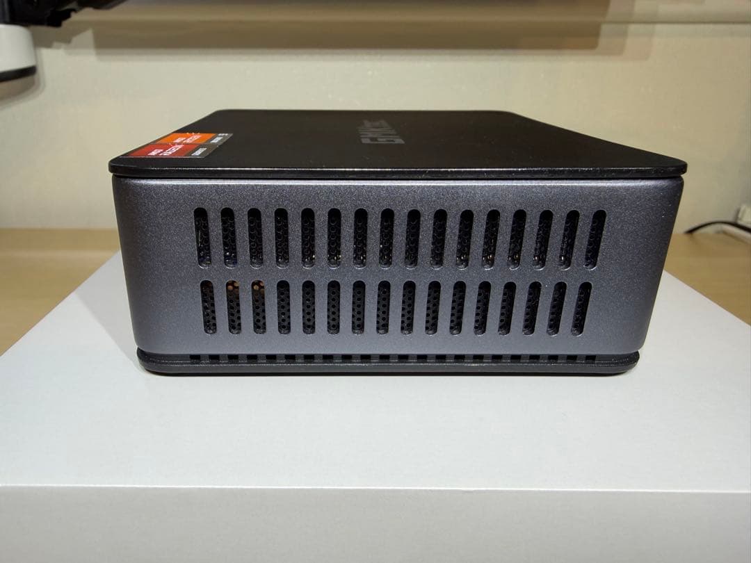 GMKtec ミニPC Ryzen9 7940hs／32GB／1TB
