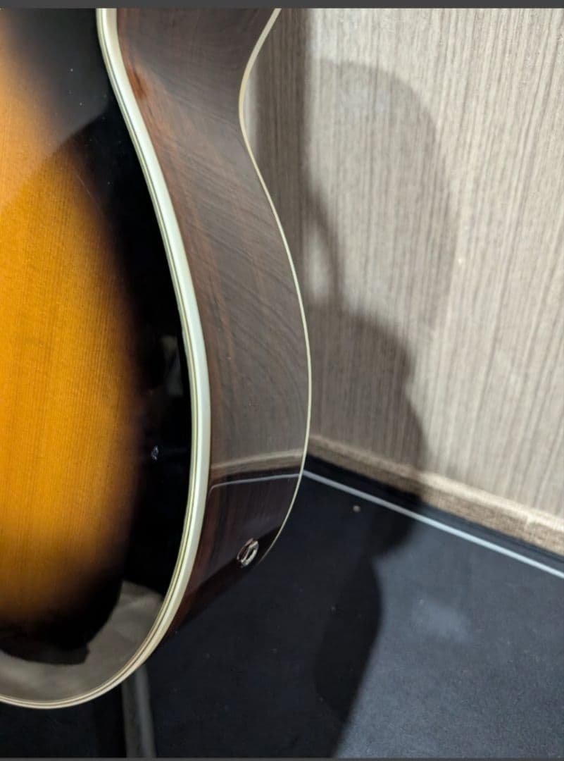 良音//Headway/HCF-28SB 改エレアコ　弦低め　ソフトケース付