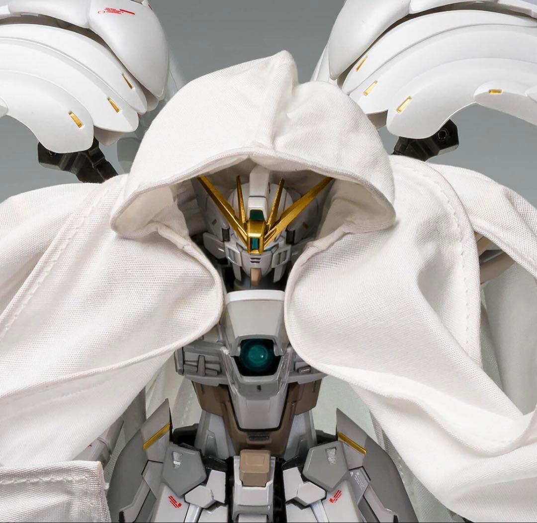 ウイングガンダムゼロ クロークドカスタム