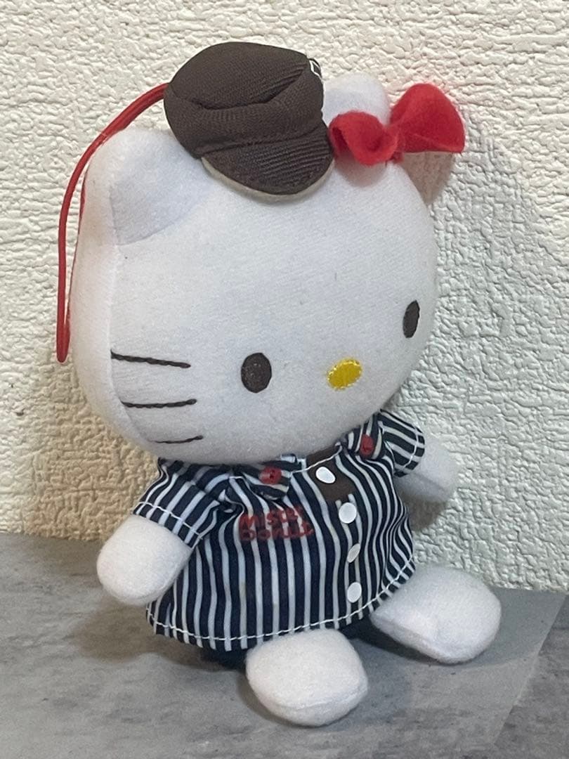 ロ　キティ 収納ボックス兼椅子ドレスのぬいぐるみミスドコラボぬいぐるみストラップ