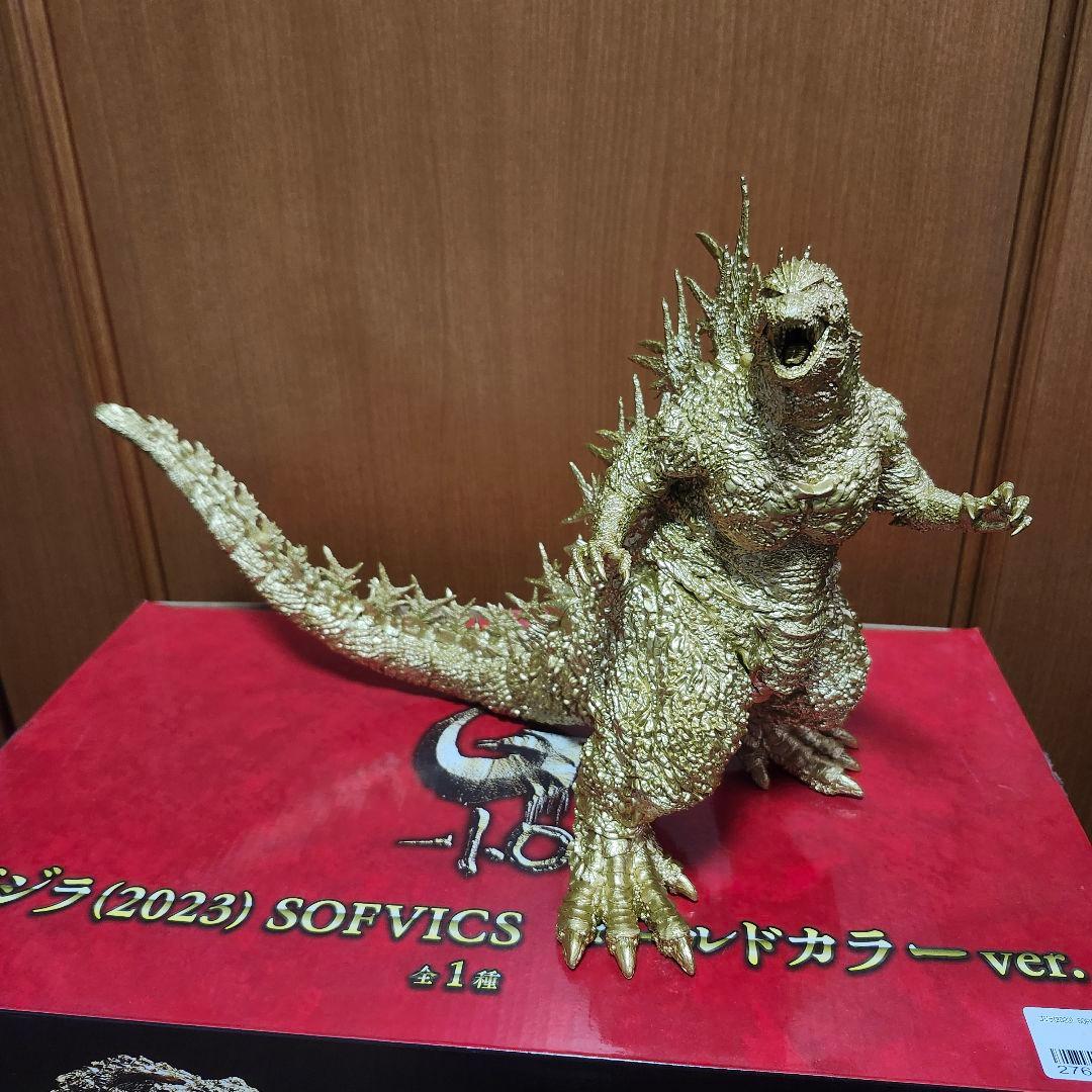 一番くじ　ゴジラ　(2023)　SOFVICS　ゴールドカラーver.