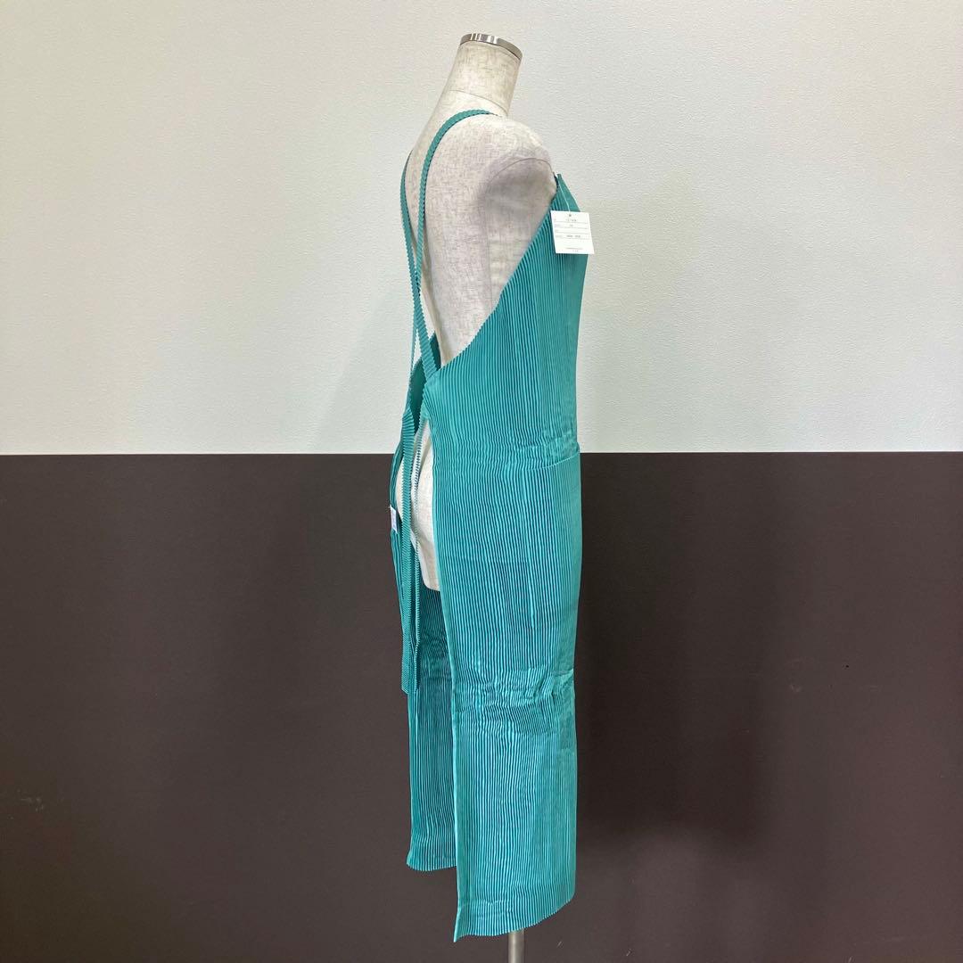 im product イッセイミヤケ　プリーツ　エプロン　グリーン系　日本製