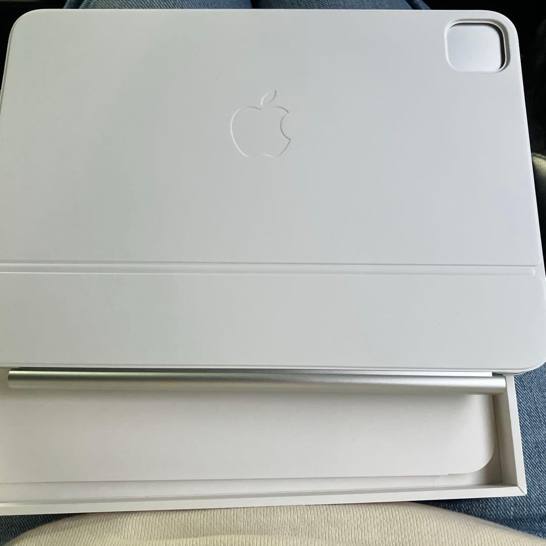 【純正】箱ありApple iPad Magic Keyboard ホワイト