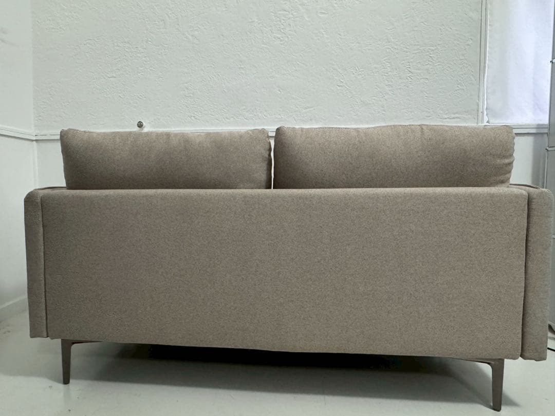 北欧風 ベージュ ファブリック 2人掛けソファ クッション付き ナチュラル