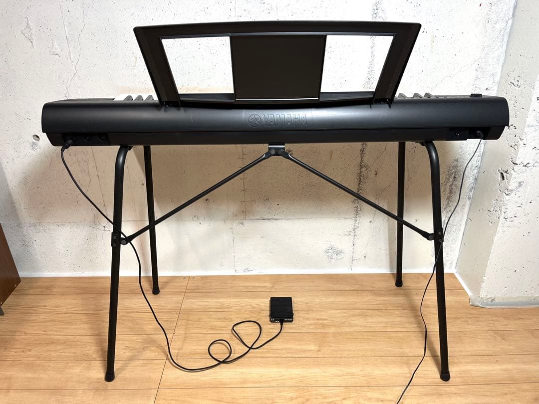 ヤマハ 電子キーボード 61鍵盤 piaggero NP-11 / ブラック