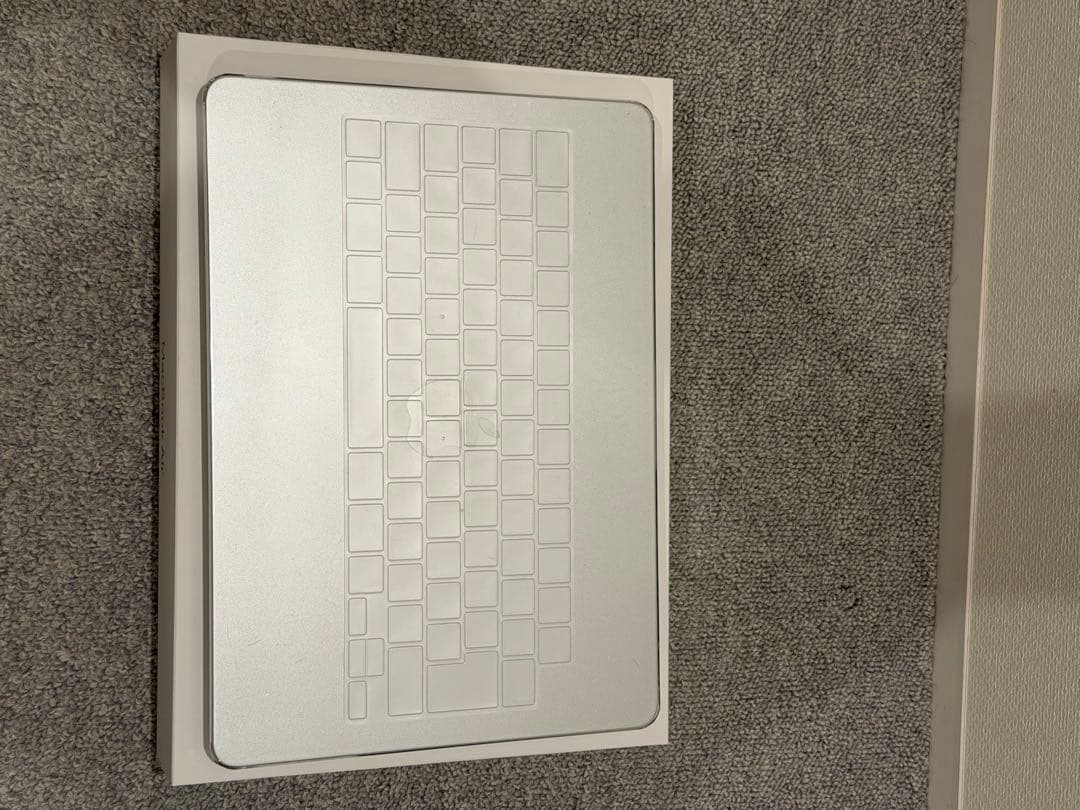 <最新モデル>MacBook Air 13インチ　Ｍ４　シルバー