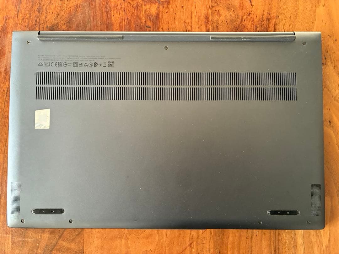 Lenovo Corei7 15.6インチ Windowsノート本体