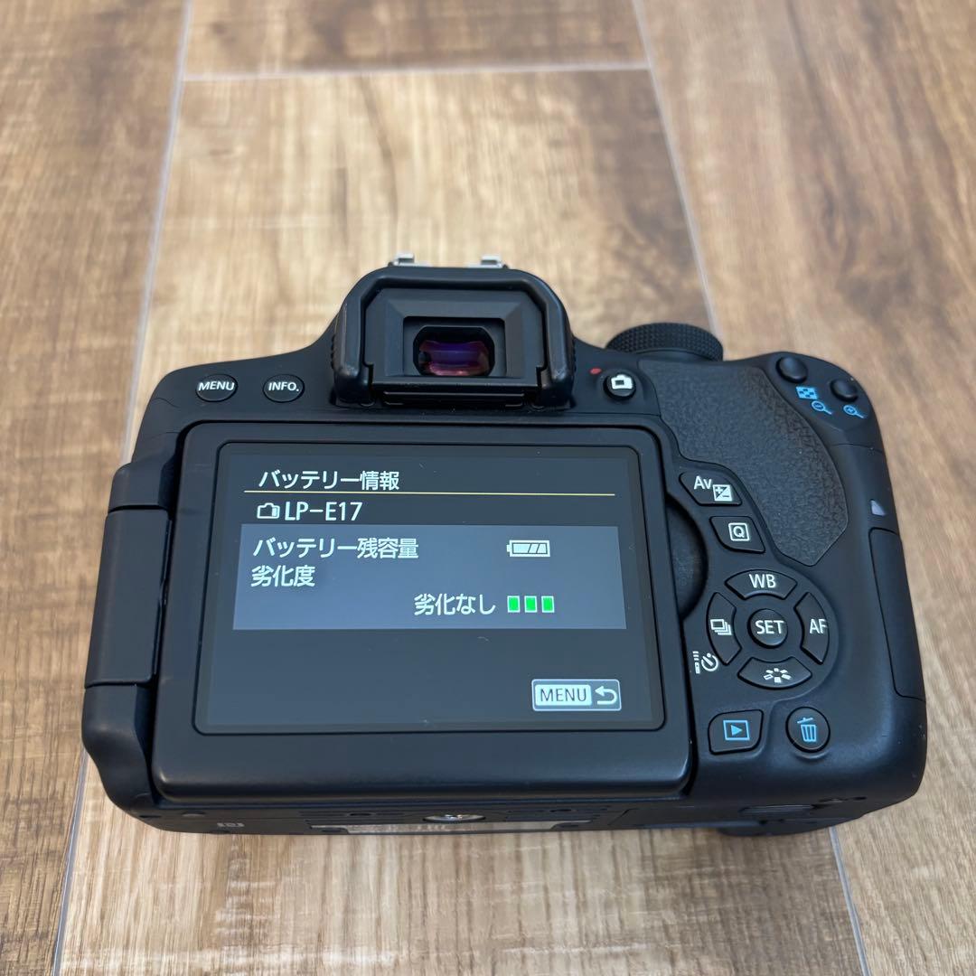 Canon EOS Kiss X8i レンズキット レンズ2本セットその他付属品