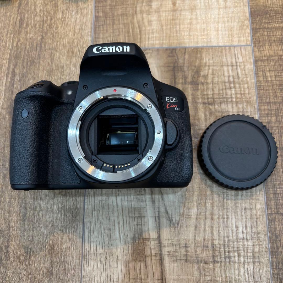 Canon EOS Kiss X8i レンズキット レンズ2本セットその他付属品