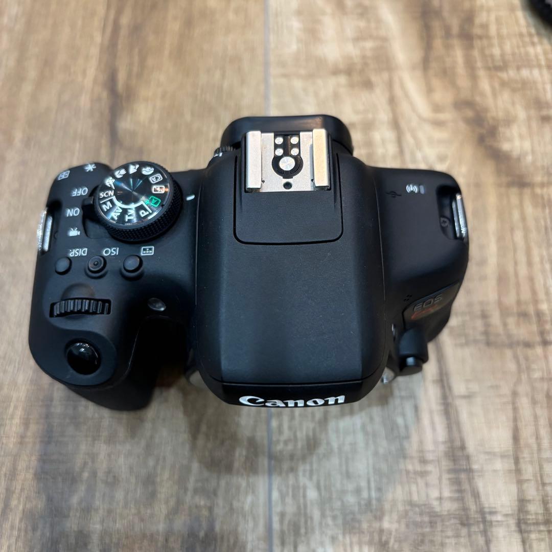 Canon EOS Kiss X8i レンズキット レンズ2本セットその他付属品