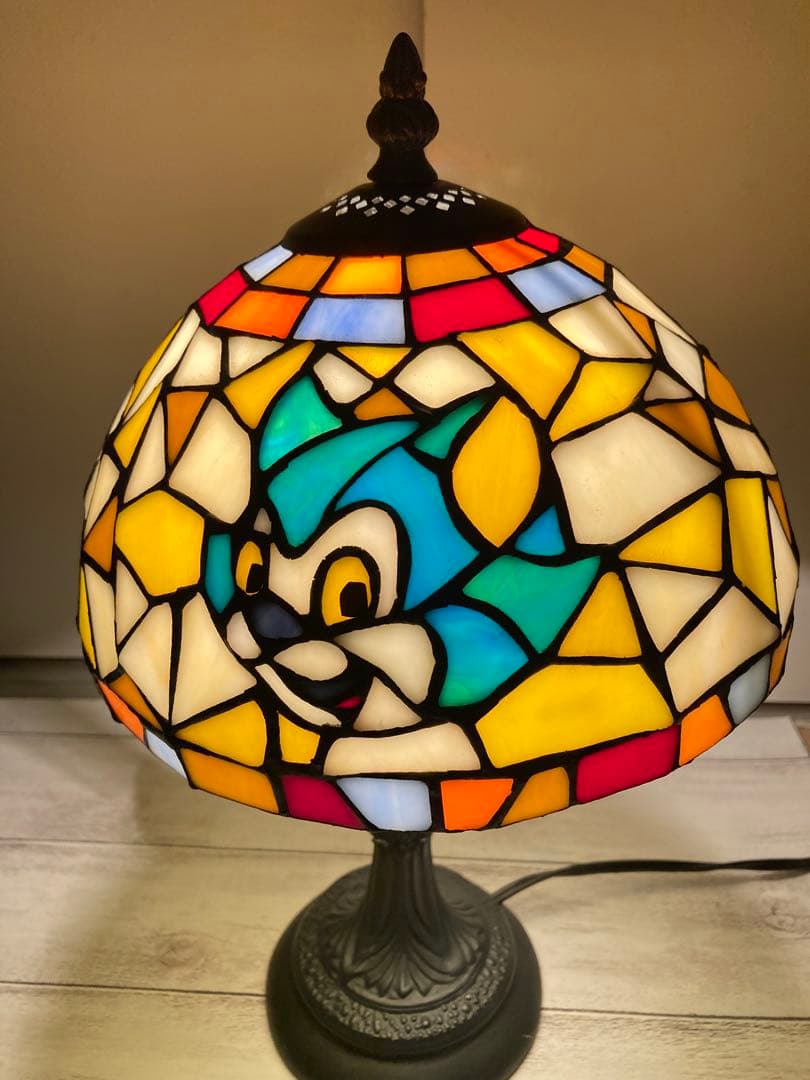 ピノキオ　ステンドグラスライト