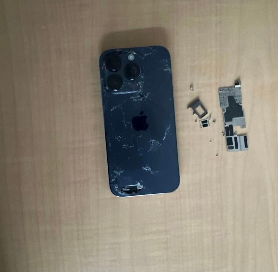 iPhone 14 Pro バックパネル筐体 ジャンク品 部品取りパープル80％