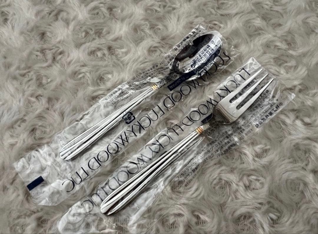 ラッキーウッド カトラリーセット　サントラル（金彩）スプーン＆フォークセット