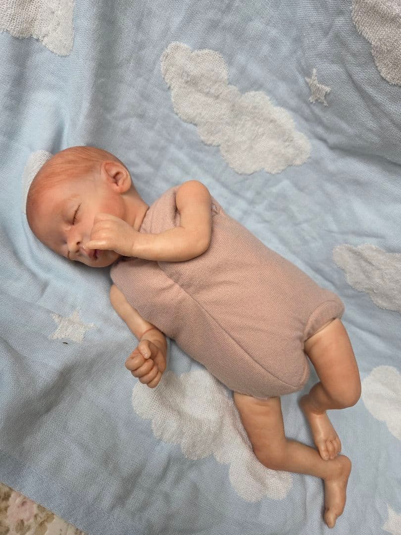 リボーンドール　未熟児　約37cm　体重軽めの小さいサイズ　くたくたベビー