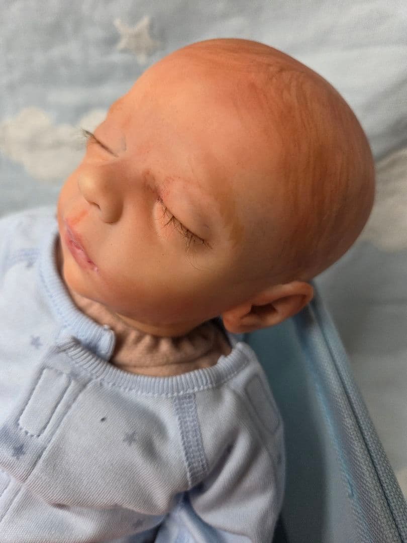 リボーンドール　未熟児　約37cm　体重軽めの小さいサイズ　くたくたベビー