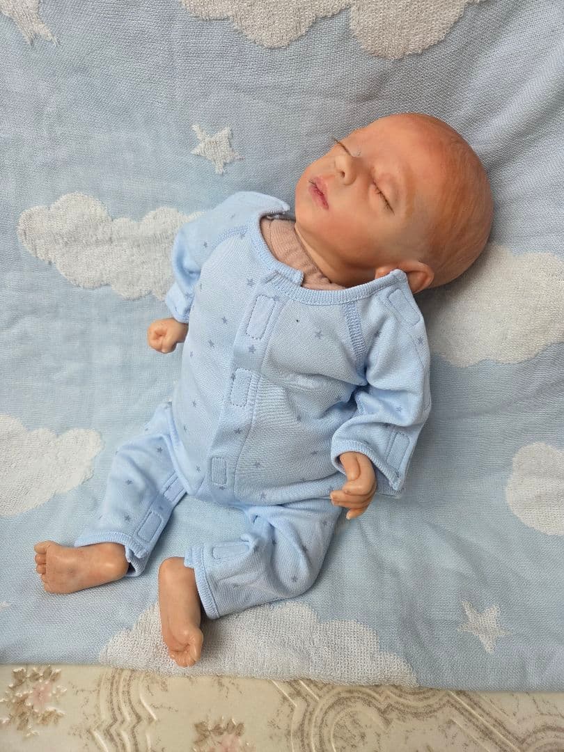 リボーンドール　未熟児　約37cm　体重軽めの小さいサイズ　くたくたベビー