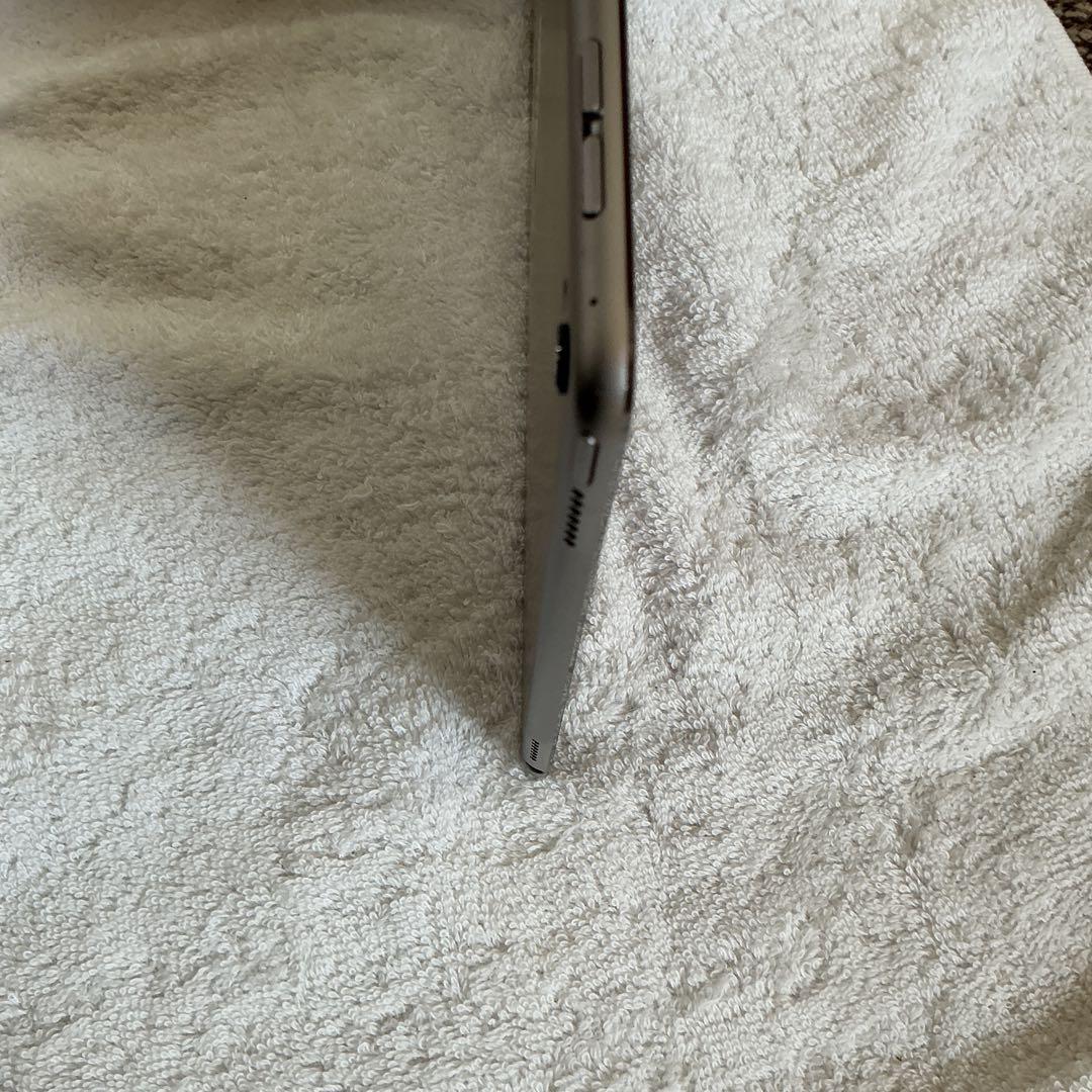 【美品完動品】iPad Pro 9.7 128GB 純正付属品付【キーボード付】